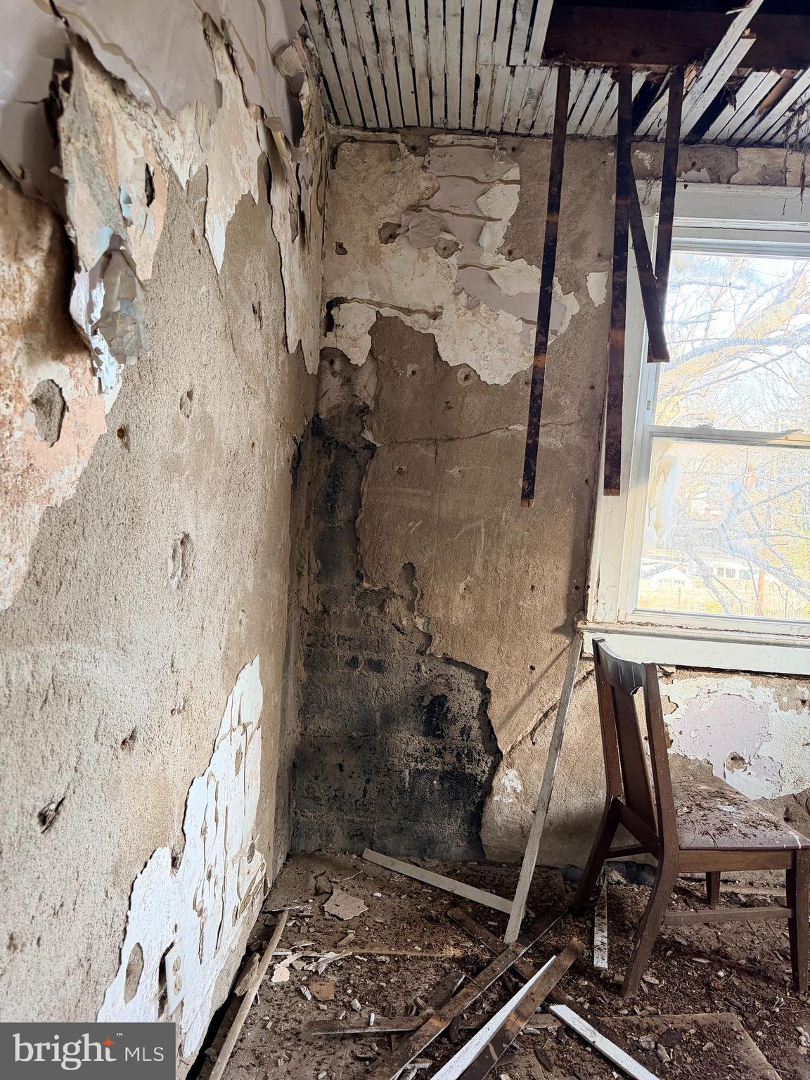 1502 19th Street Southeast Washington, DC 20020 - Photo 15 of 21 a bathroom with a shower