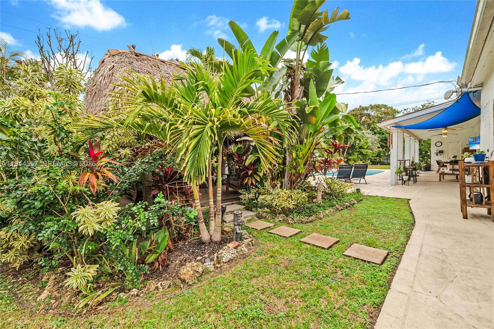 8265 Southwest 119th Street Miami, FL 33156 - Photo 27 of 34 a view of yard
