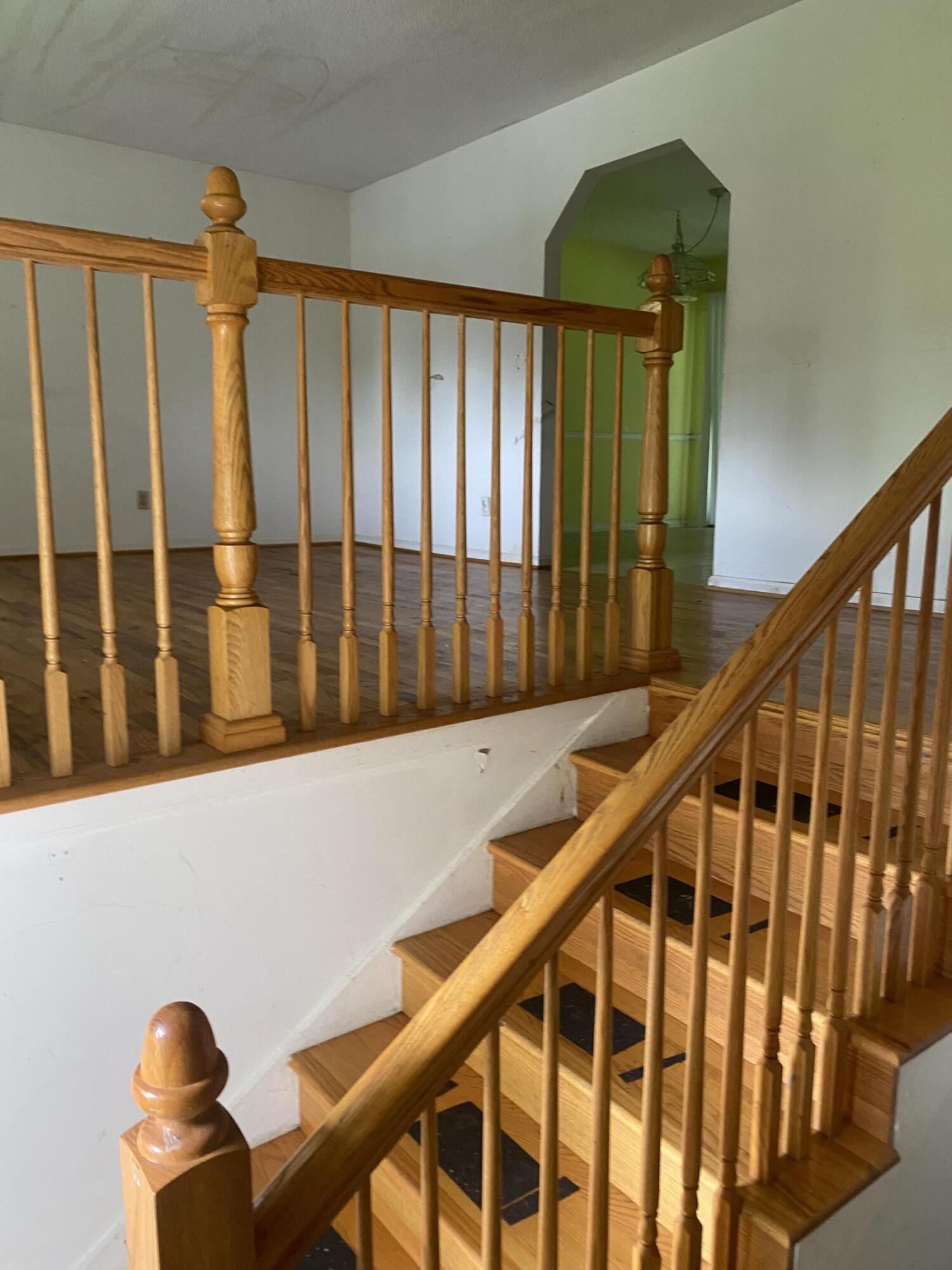 4301 Cele Court Collegedale, TN 37363 - Photo 2 of 10 IMG_9323