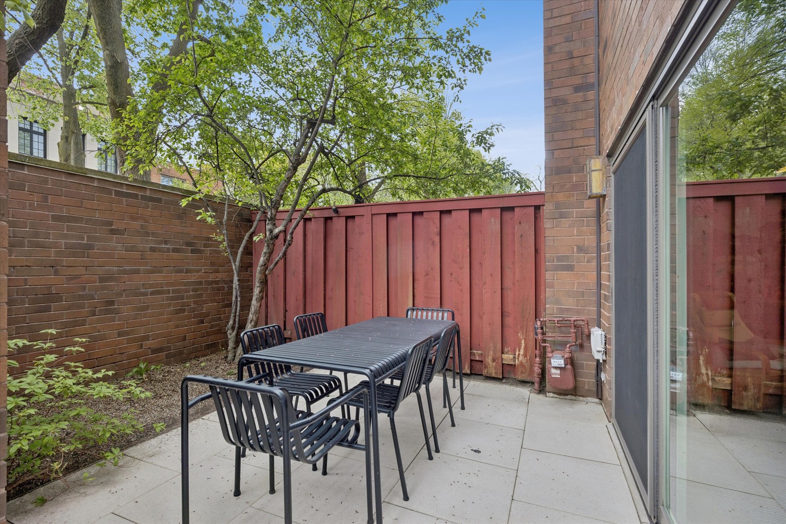 1926 North Mohawk Street, Unit 12 Chicago, IL 60614 - Photo 11 of 33