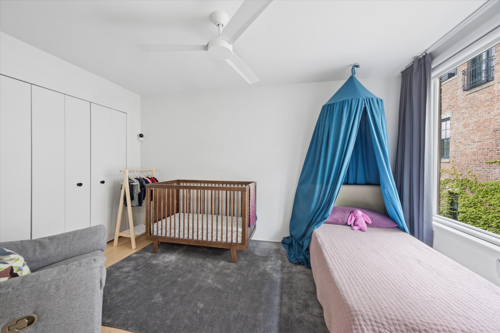 1926 North Mohawk Street, Unit 12 Chicago, IL 60614 - Photo 18 of 33