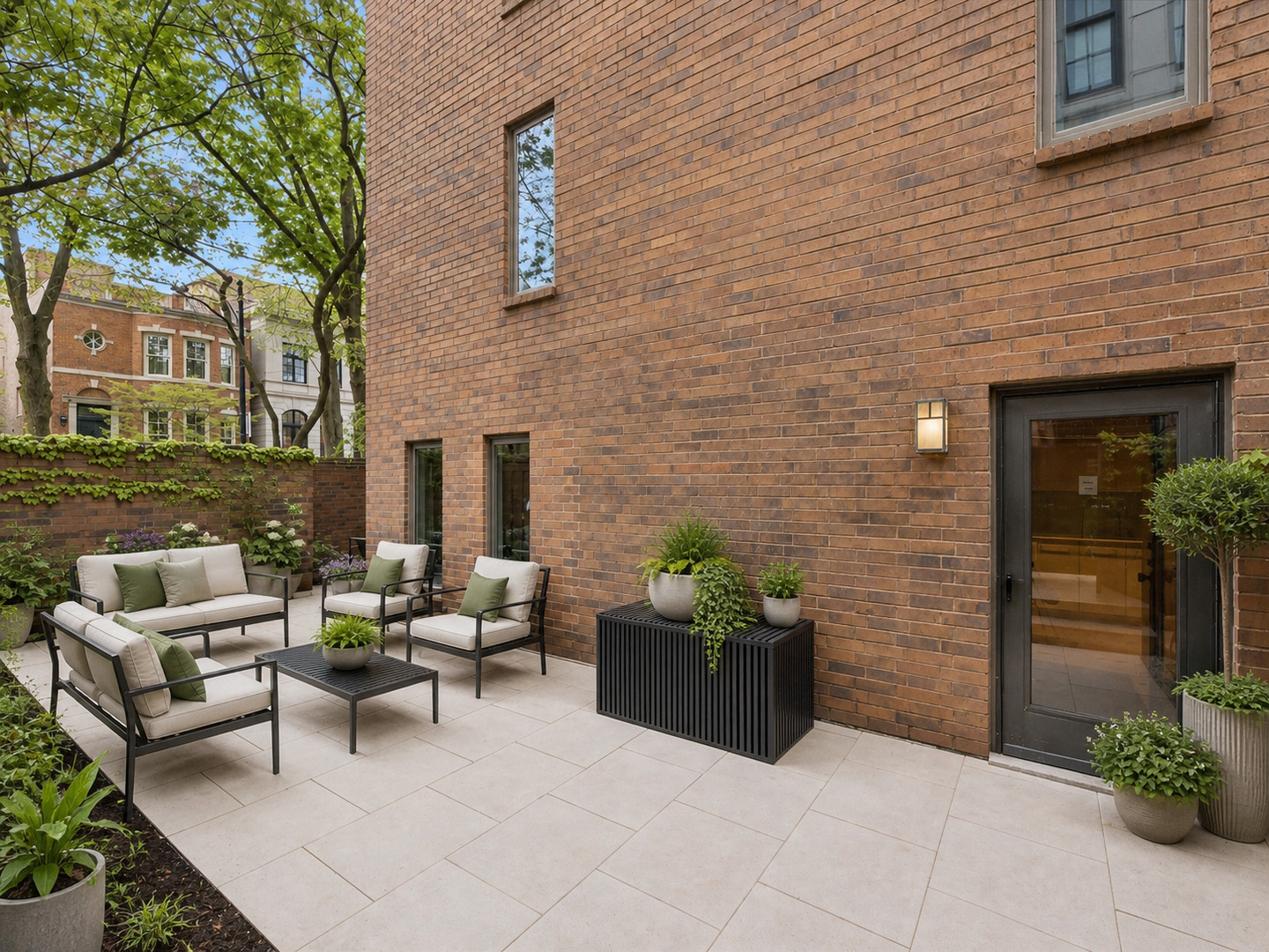 1926 North Mohawk Street, Unit 12 Chicago, IL 60614 - Photo 2 of 33