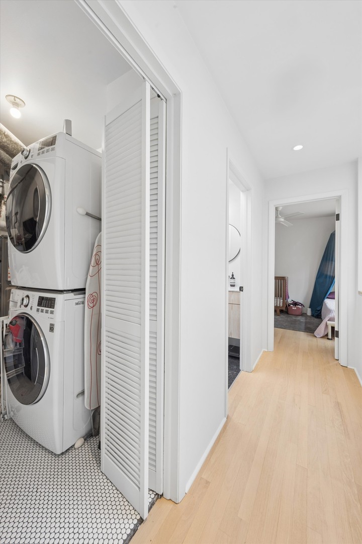1926 North Mohawk Street, Unit 12 Chicago, IL 60614 - Photo 29 of 33