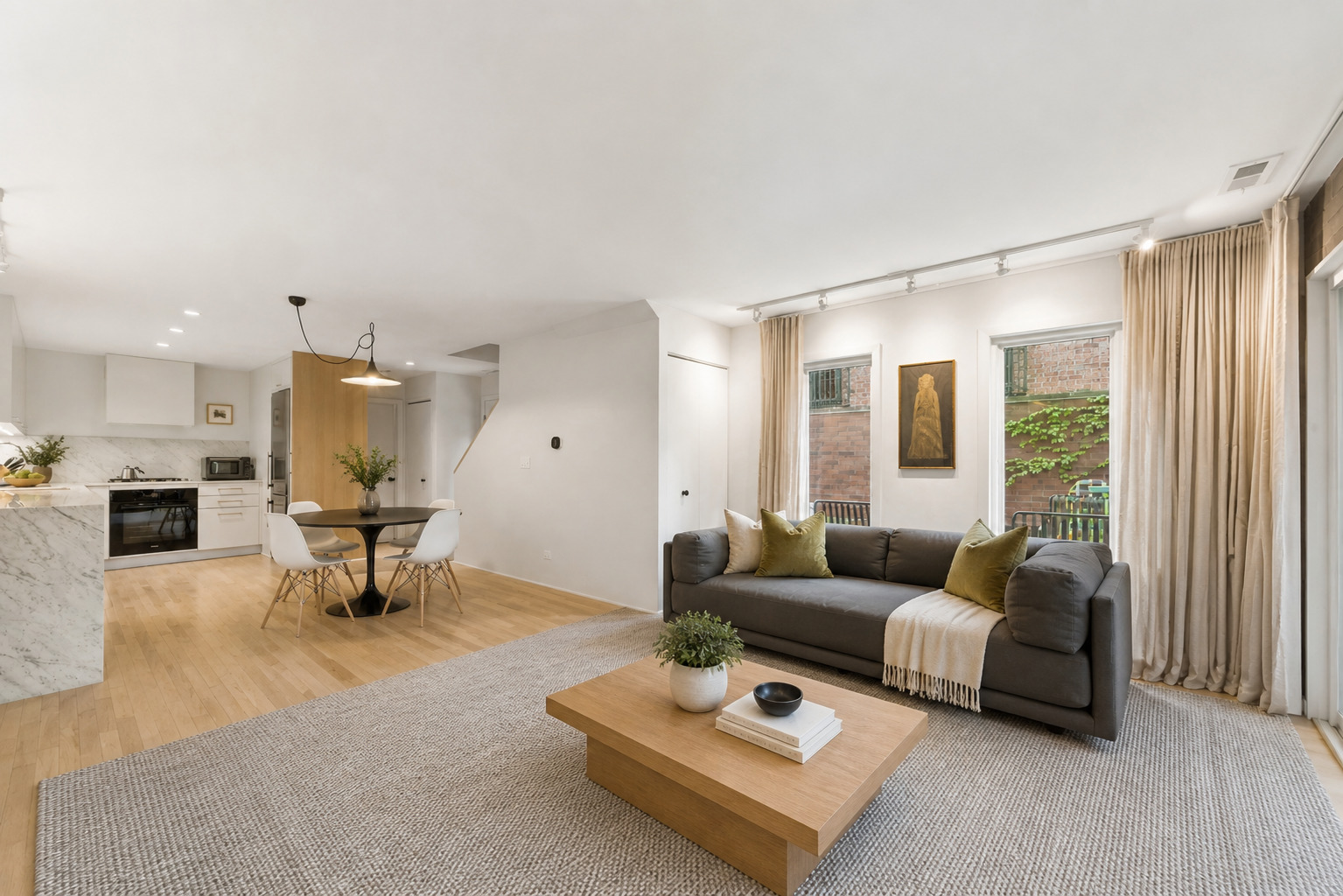 1926 North Mohawk Street, Unit 12 Chicago, IL 60614 - Photo 7 of 33