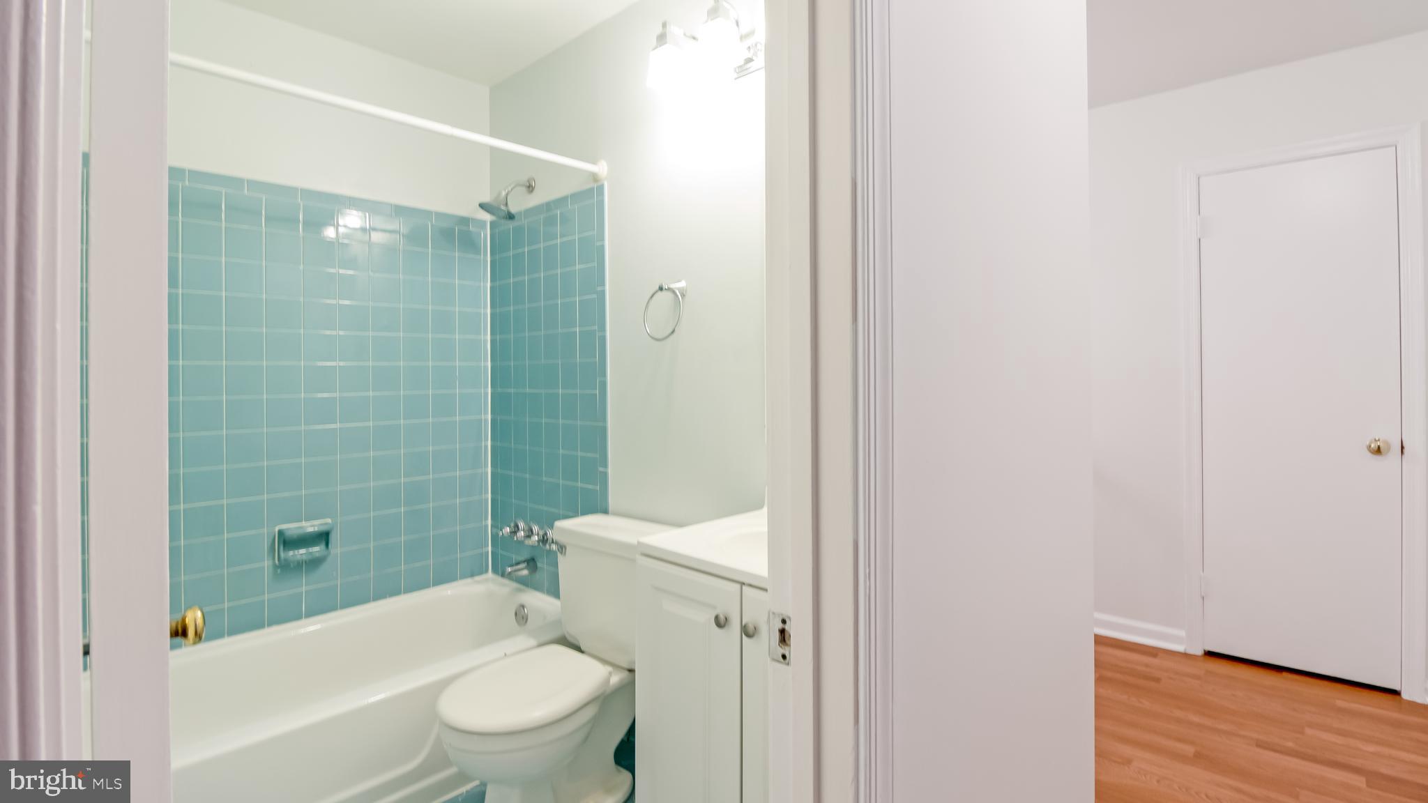 9844 Dellcastle Road Gaithersburg, MD 20886 - Photo 25 of 41 Gallery Image 25