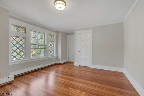 $3,300 | 111 Park Street, Unit 2, Montclair, NJ 07042