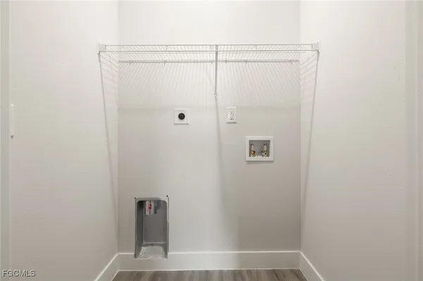 $2,500 | 14985 Sunset Eve Loop, Fort Myers, FL 33919