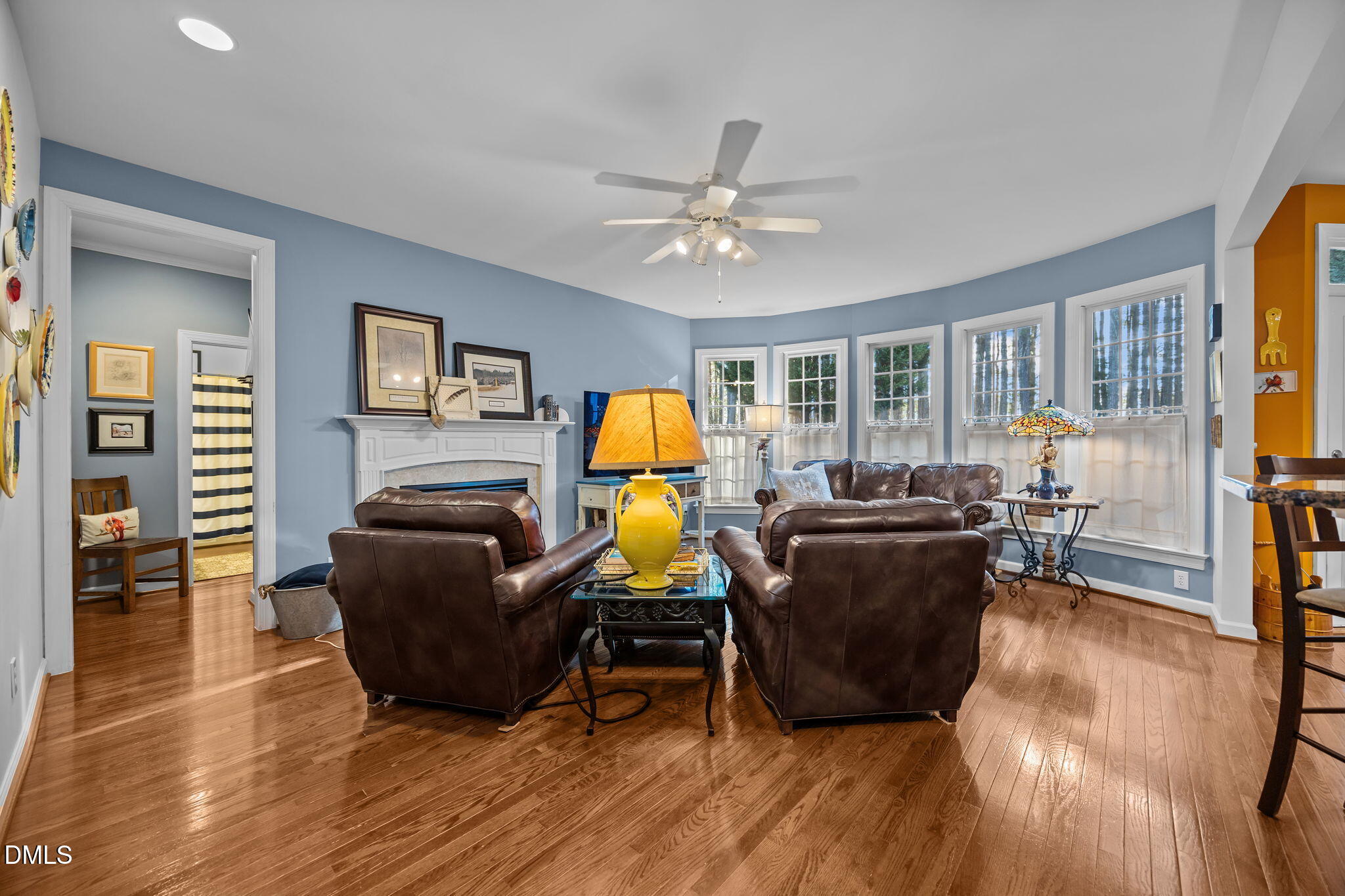 6312 Ridgemount Street Wake Forest, NC 27587 - Photo 6 of 44 Livingroom