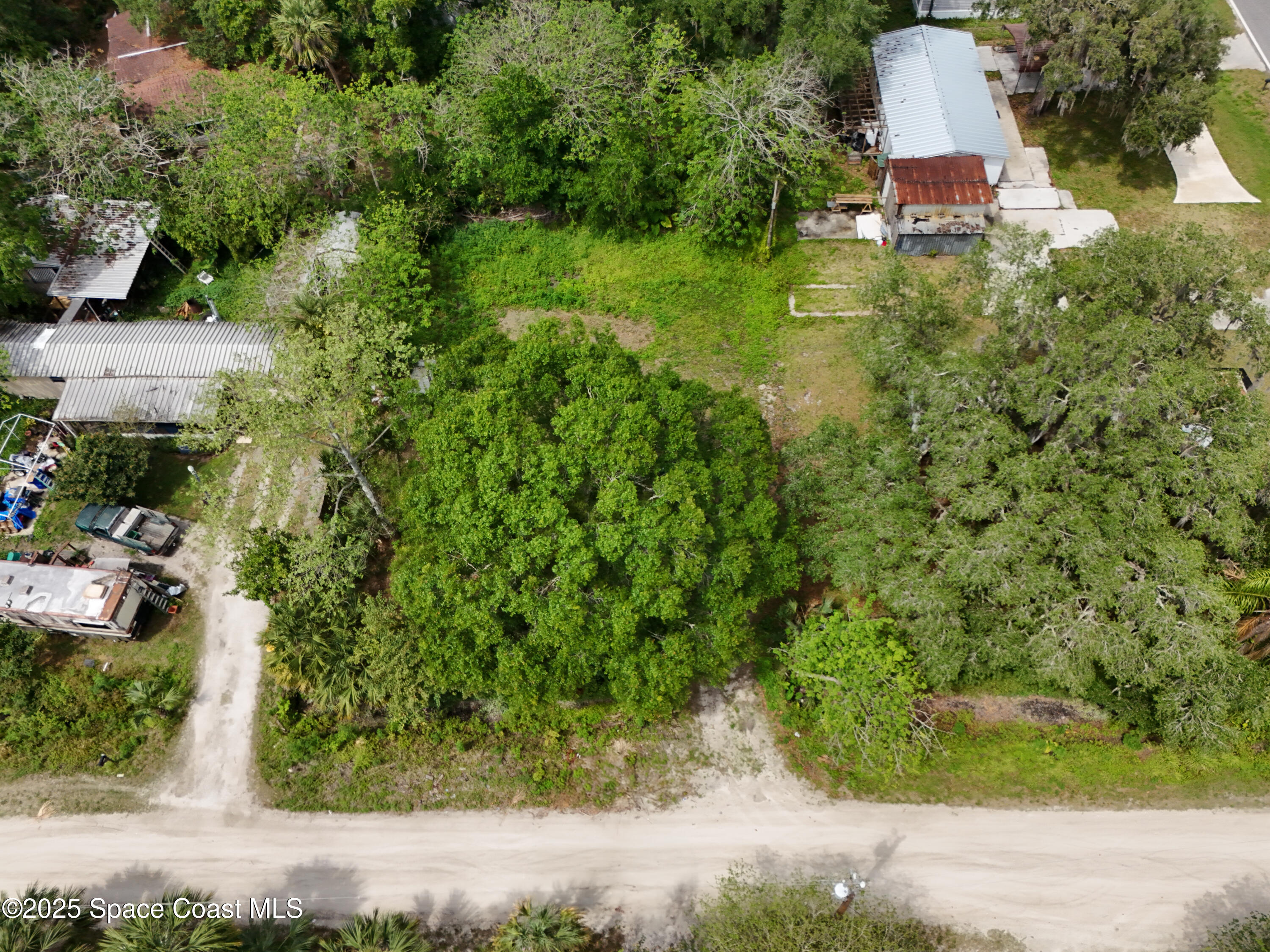 4820 Dogwood Road Mims, FL 32754 - Photo 7 of 11 Sam - 4820 Dogwood -07