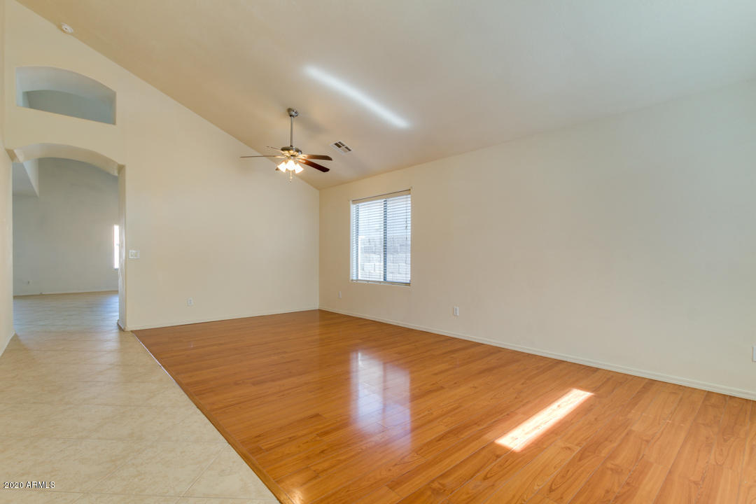 46142 West Amsterdam Road Maricopa, AZ 85139 - Photo 5 of 51 05-Amsterdam