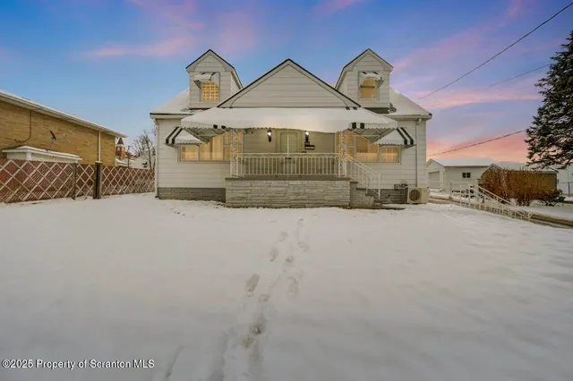 $269,000 | 3411 Pittston Avenue, Moosic, PA 18507