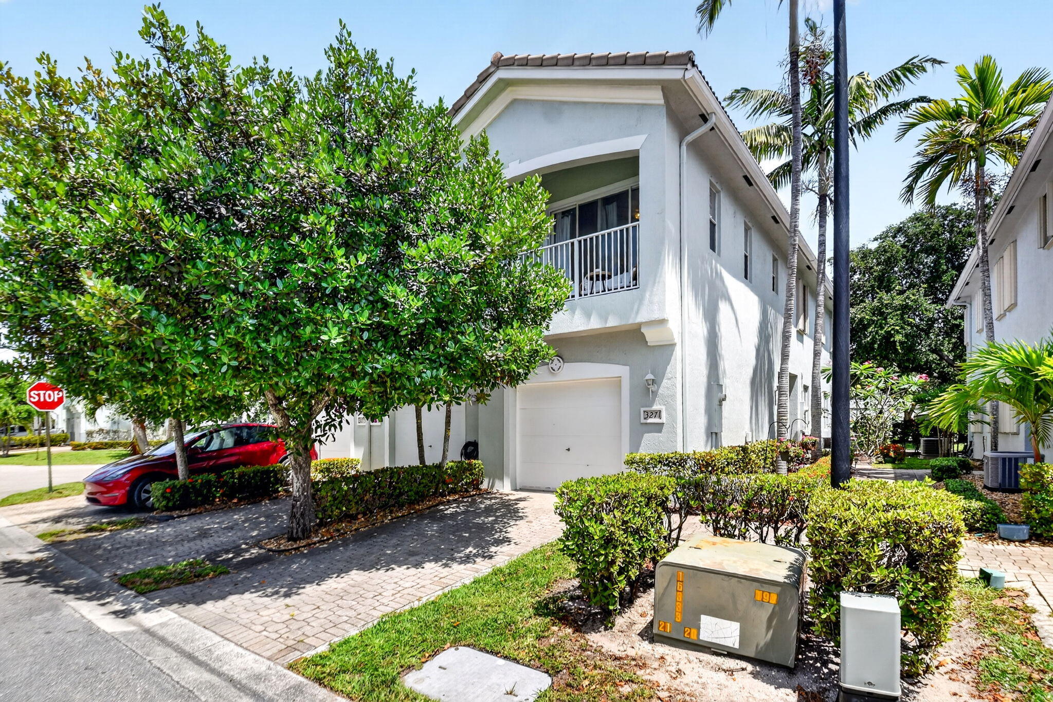 3271 Laurel Ridge Circle Riviera Beach, FL 33404 - Photo 1 of 31 shaded parking