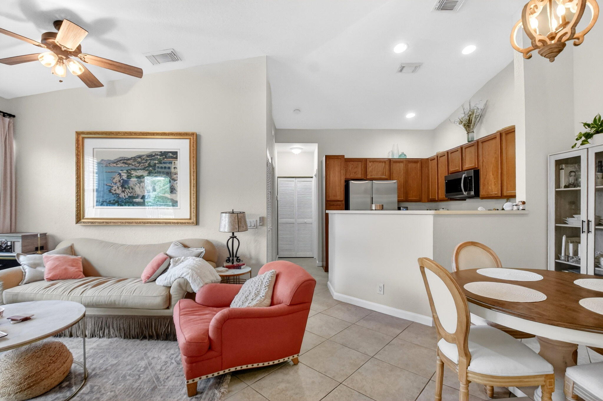 3271 Laurel Ridge Circle Riviera Beach, FL 33404 - Photo 7 of 31 view to common spaces