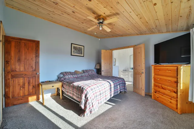 $459,900 | 23605 Highway 18, Deerwood, MN 56444