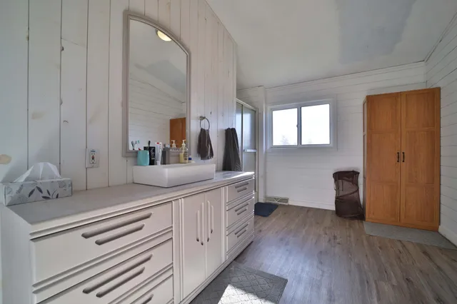 $459,900 | 23605 Highway 18, Deerwood, MN 56444