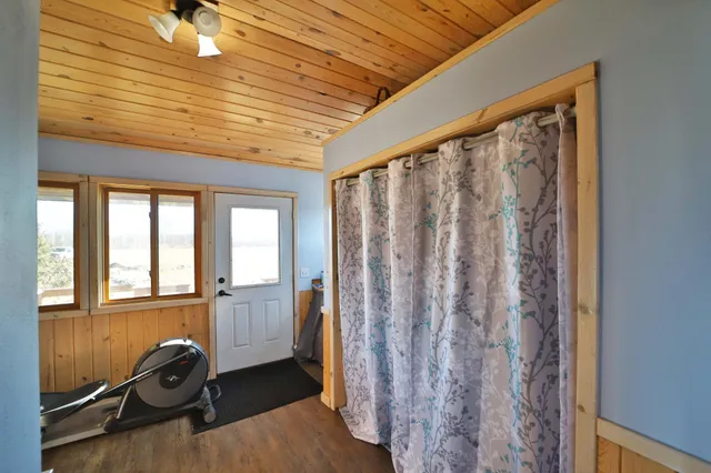 $459,900 | 23605 Highway 18, Deerwood, MN 56444