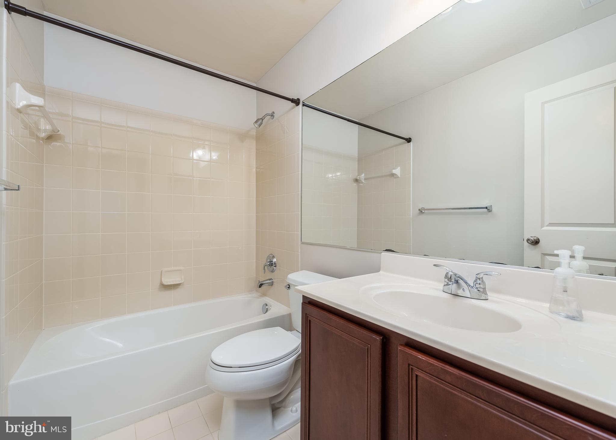 9830 Garden Ranges Laurel, MD 20723 - Photo 9 of 34