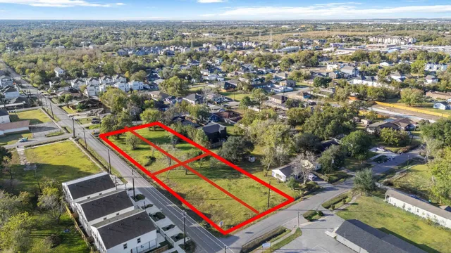 $139,900 | 4931 Wilmington Street, Houston, TX 77033