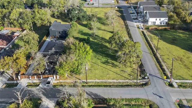 $139,900 | 4931 Wilmington Street, Houston, TX 77033