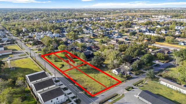 $139,900 | 4931 Wilmington Street, Houston, TX 77033