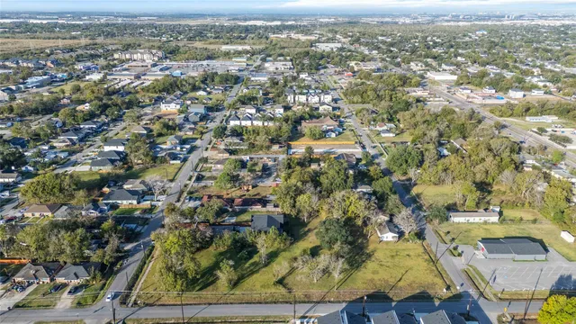 $139,900 | 4931 Wilmington Street, Houston, TX 77033
