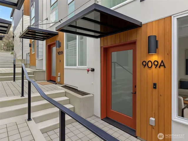 a view of an entryway