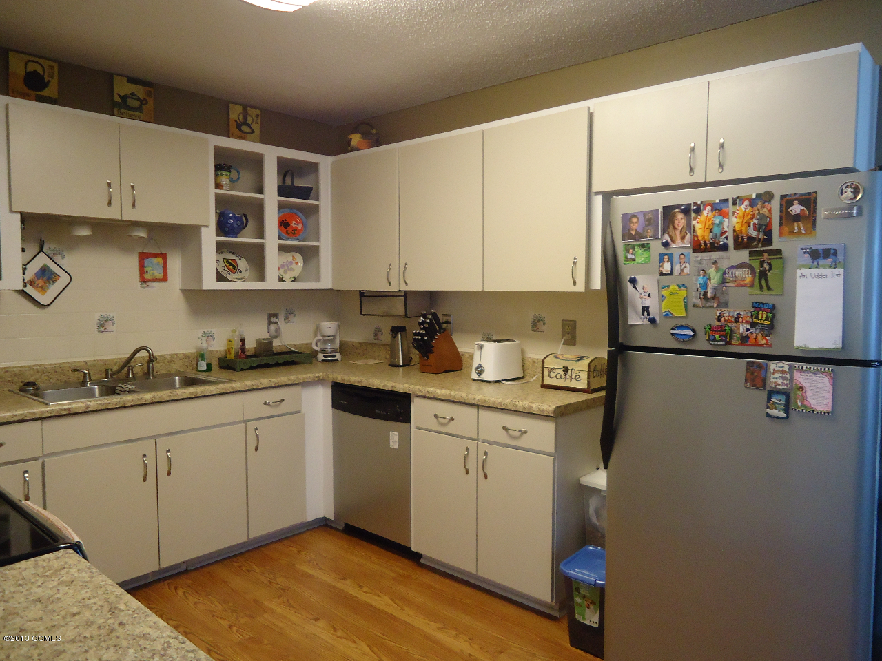 908 Fields Road New Bern, NC 28560 - Photo 9 of 17 Kitchen