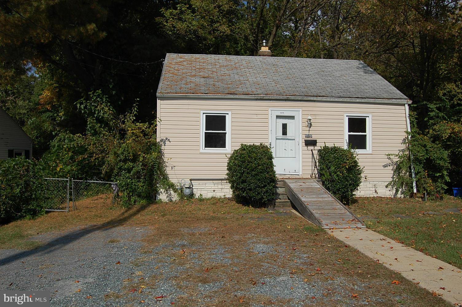 Exterior (Front)