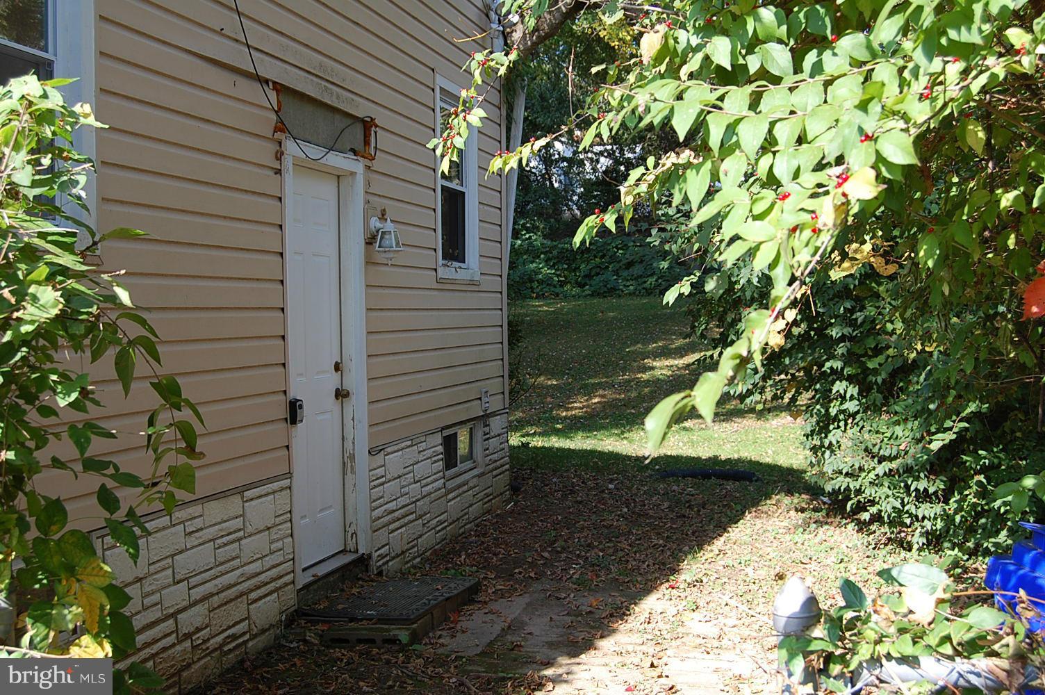 4519 Randolph Road Silver Spring, MD 20906 - Photo 28 of 30 Exterior (Rear)