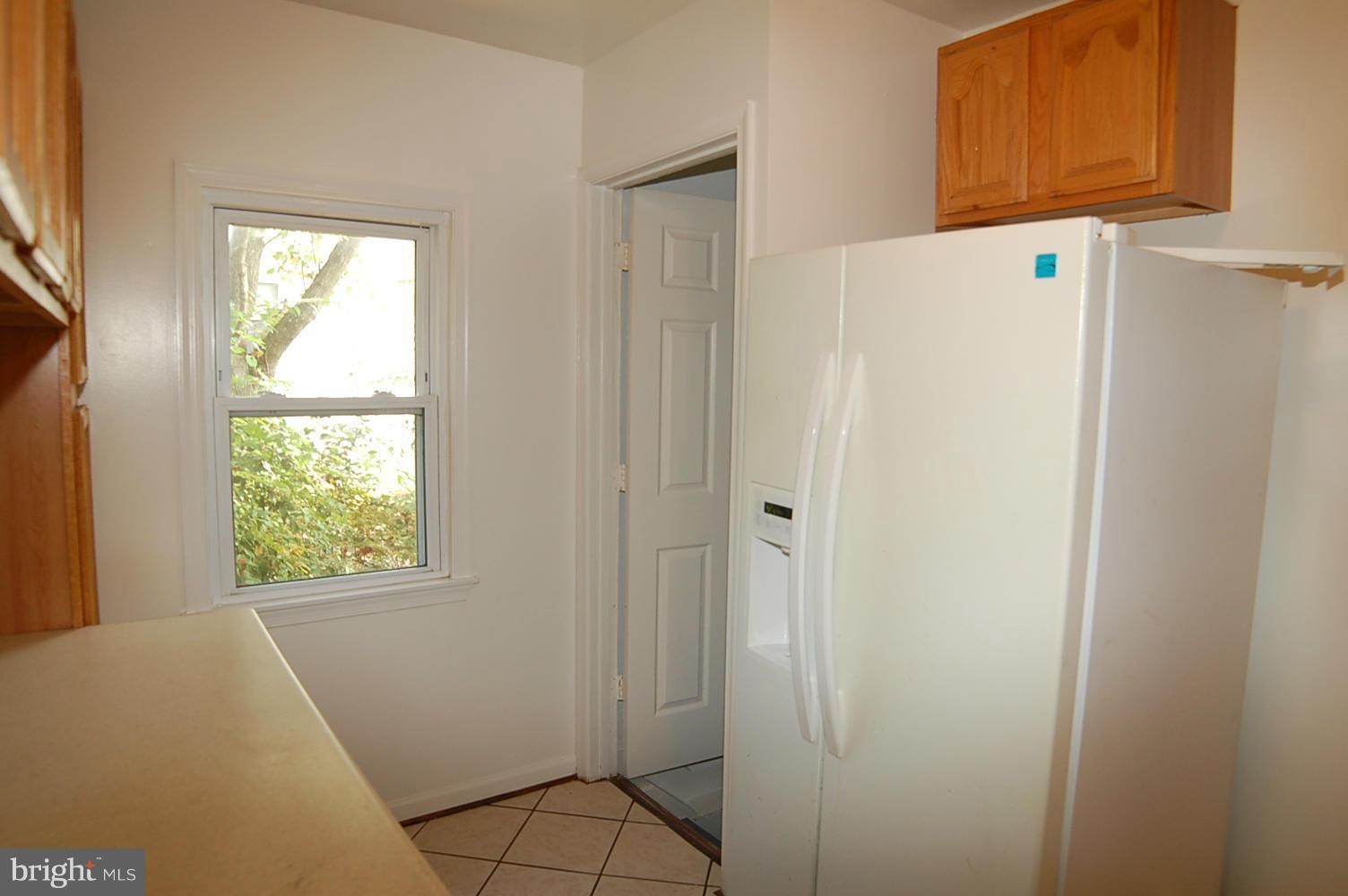 4519 Randolph Road Silver Spring, MD 20906 - Photo 7 of 30 Kitchen