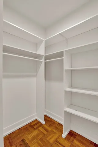 $1,390 | 1100 North LaSalle Drive, Unit 619, Chicago, IL 60610