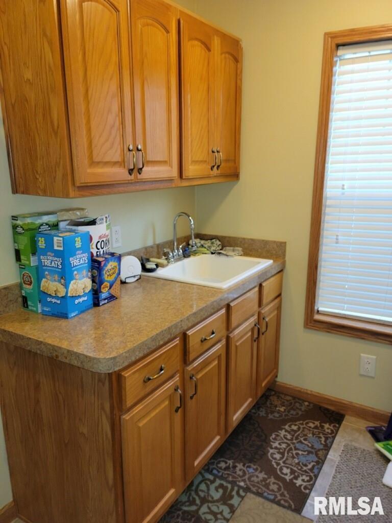 2800 Vía Rosso, Unit 76 Springfield, IL 62703 - Photo 5 of 39 Gallery Image 5