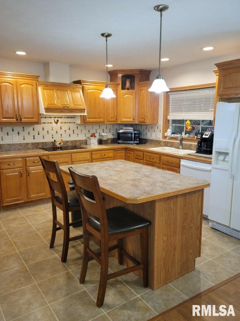 2800 Vía Rosso, Unit 76 Springfield, IL 62703 - Photo 7 of 39 Gallery Image 7