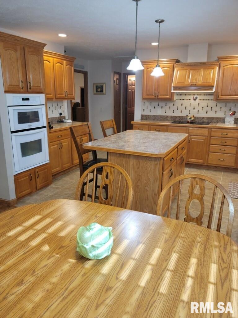 2800 Vía Rosso, Unit 76 Springfield, IL 62703 - Photo 9 of 39 Gallery Image 9