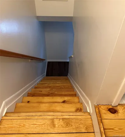 a view of entryway