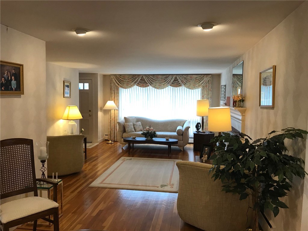 Gleaming hardwoods & recessed lighting