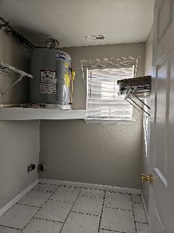 1106 Car Line Road, Unit B Rossville, GA 30741 - Photo 4 of 19 md_1698779147c0f57f771b6f452b8449df5b2c4