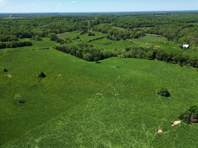 $1,250,000 | 0 Red Barn Road, Grovespring, MO 65662