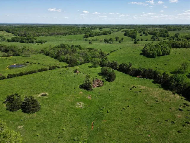 $1,250,000 | 0 Red Barn Road, Grovespring, MO 65662