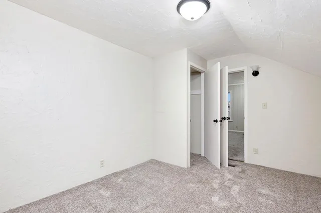 $180,000 | 904 West 8th Avenue, Oshkosh, WI 54902