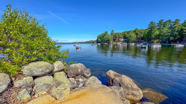 $849,900 | 15 Goodridge Drive, Unit 15, Naples, ME 04055