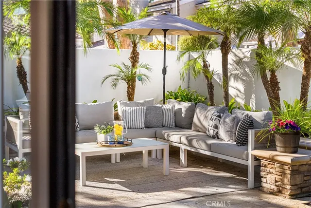 $3,798,000 | 19731 Estate Circle, Huntington Beach, CA 92648