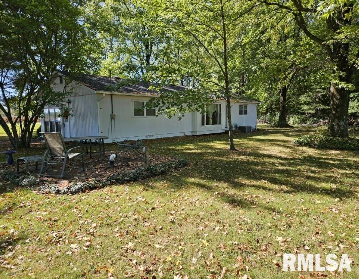 15780 East Breezeway Road Texico, IL 62889 - Photo 38 of 44