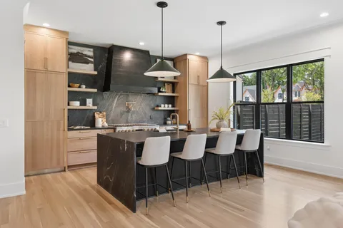 $1,949,000 | 5621 Valley View Road, Brentwood, TN 37027