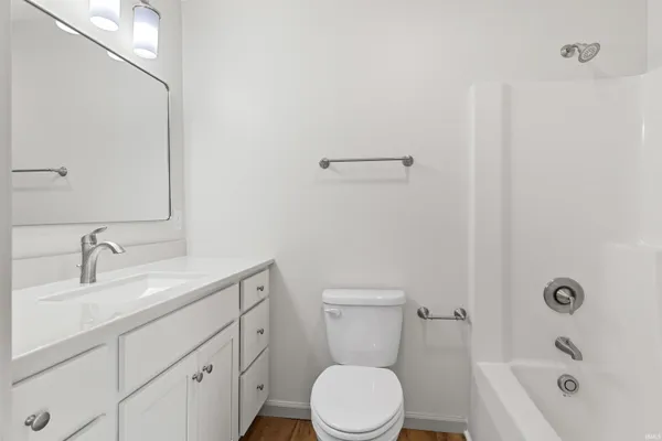 $289,900 | 66 Cobblestone Boulevard, Gas City, IN 46933