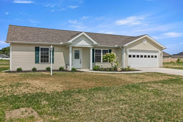 $299,900 | 66 Cobblestone Boulevard, Gas City, IN 46933