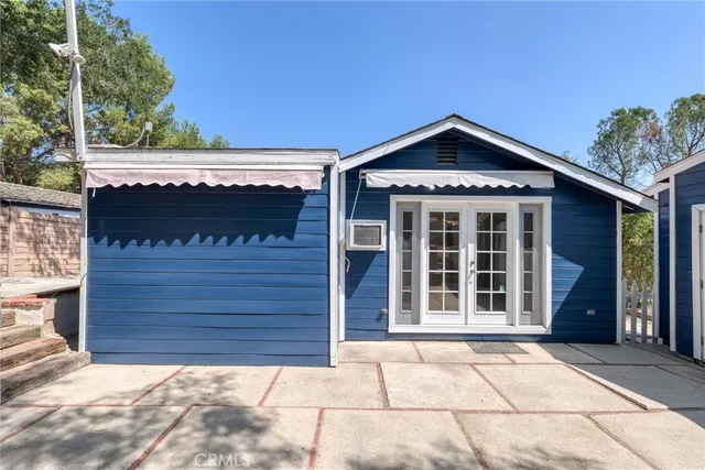 $769,000 | 23950 Los Rosas Street, West Hills, CA 91304
