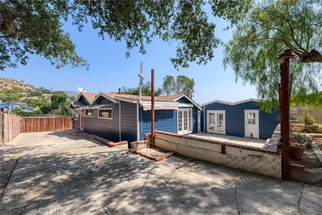 $769,000 | 23950 Los Rosas Street, West Hills, CA 91304