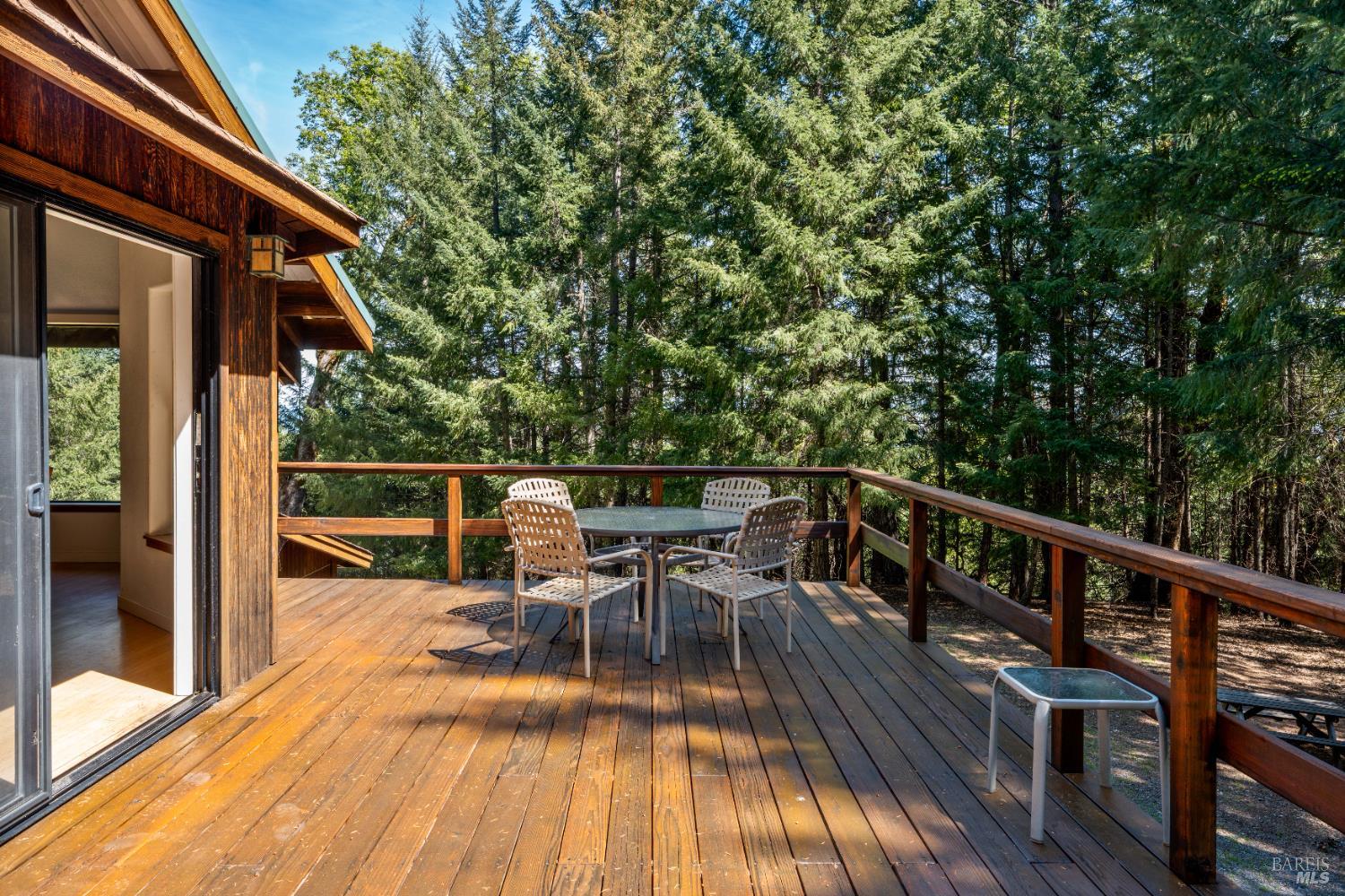 56481 Registered Guest Road Laytonville, CA 95454 - Photo 28 of 35