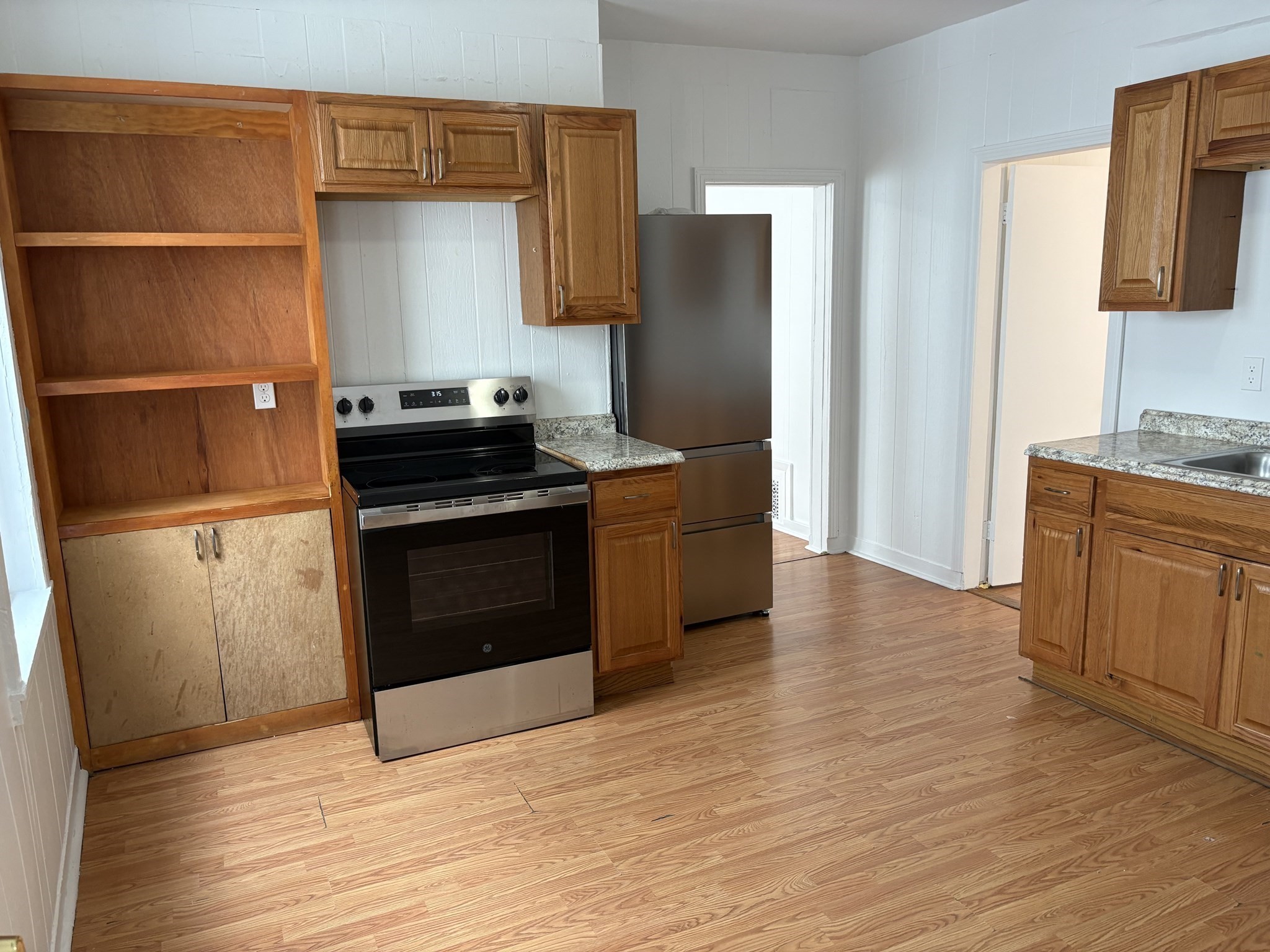 46 Cottage Street, Unit 2 Chelsea, MA 02150 - Photo 4 of 19 Gallery Image 4
